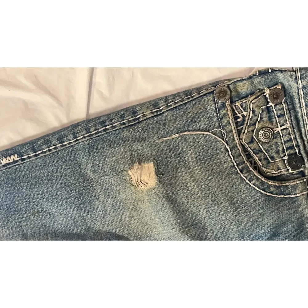 True Religion World Tour Distressed Jeans Men's Size 32 Straight Light Wash